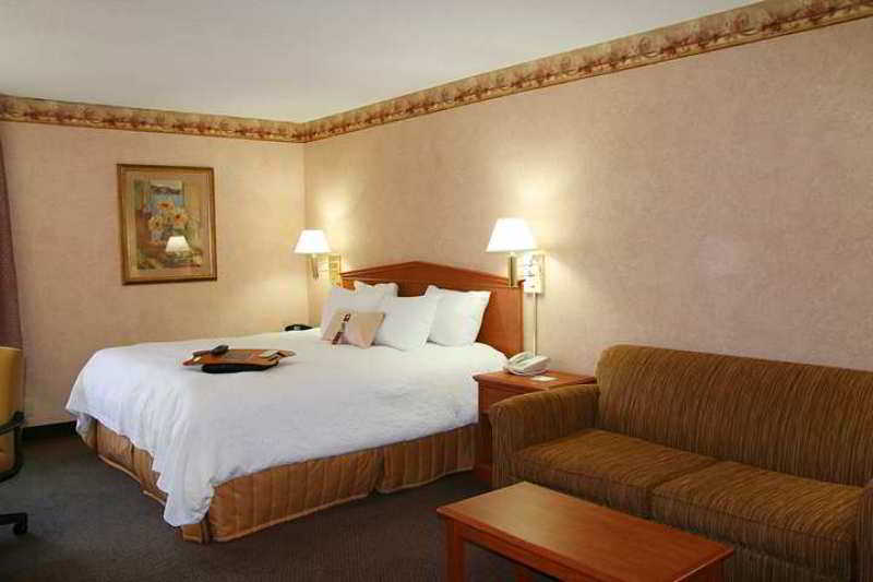 Hampton Inn Columbus/Dublin Δωμάτιο φωτογραφία